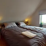 Lyse Fjord 3Br Apartment