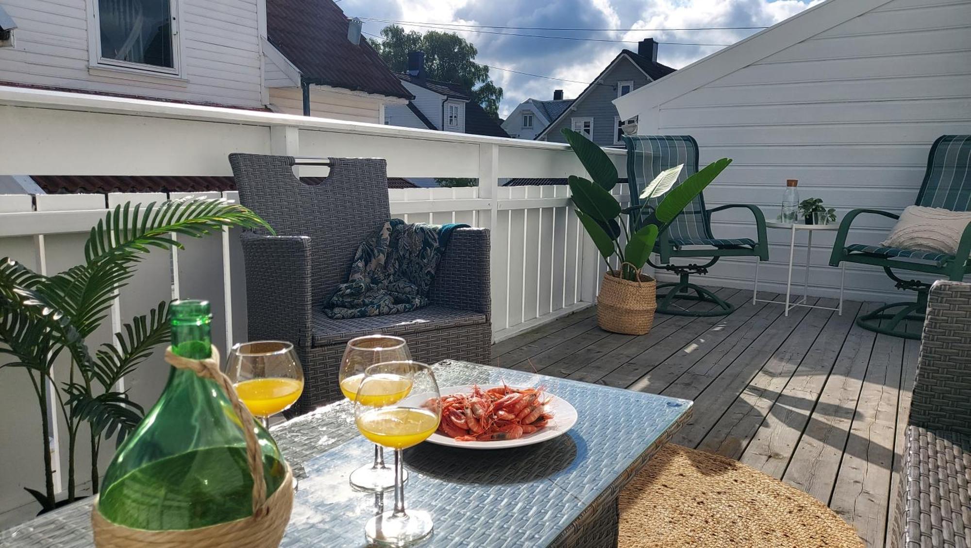 Lyse Fjord 3br Appartement